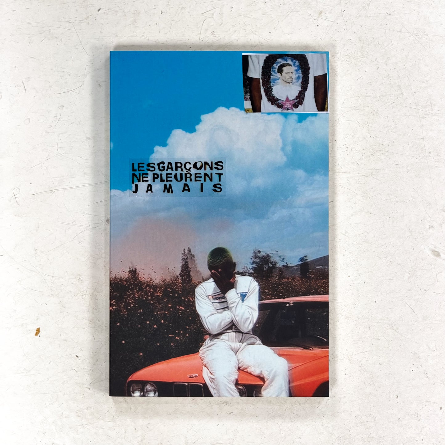 LES GARÇONS NE PLEURENT JAMAIS (MINO EDITION)